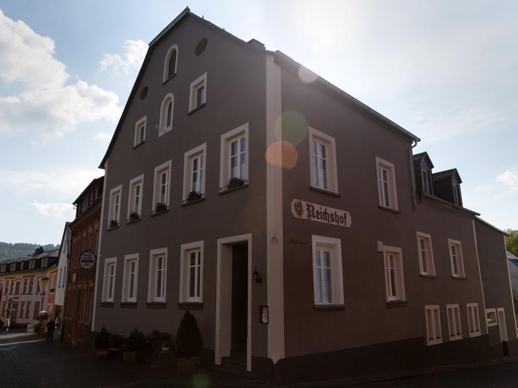 Dooscht Gaestehaus Reichshof Kröv Exteriör bild